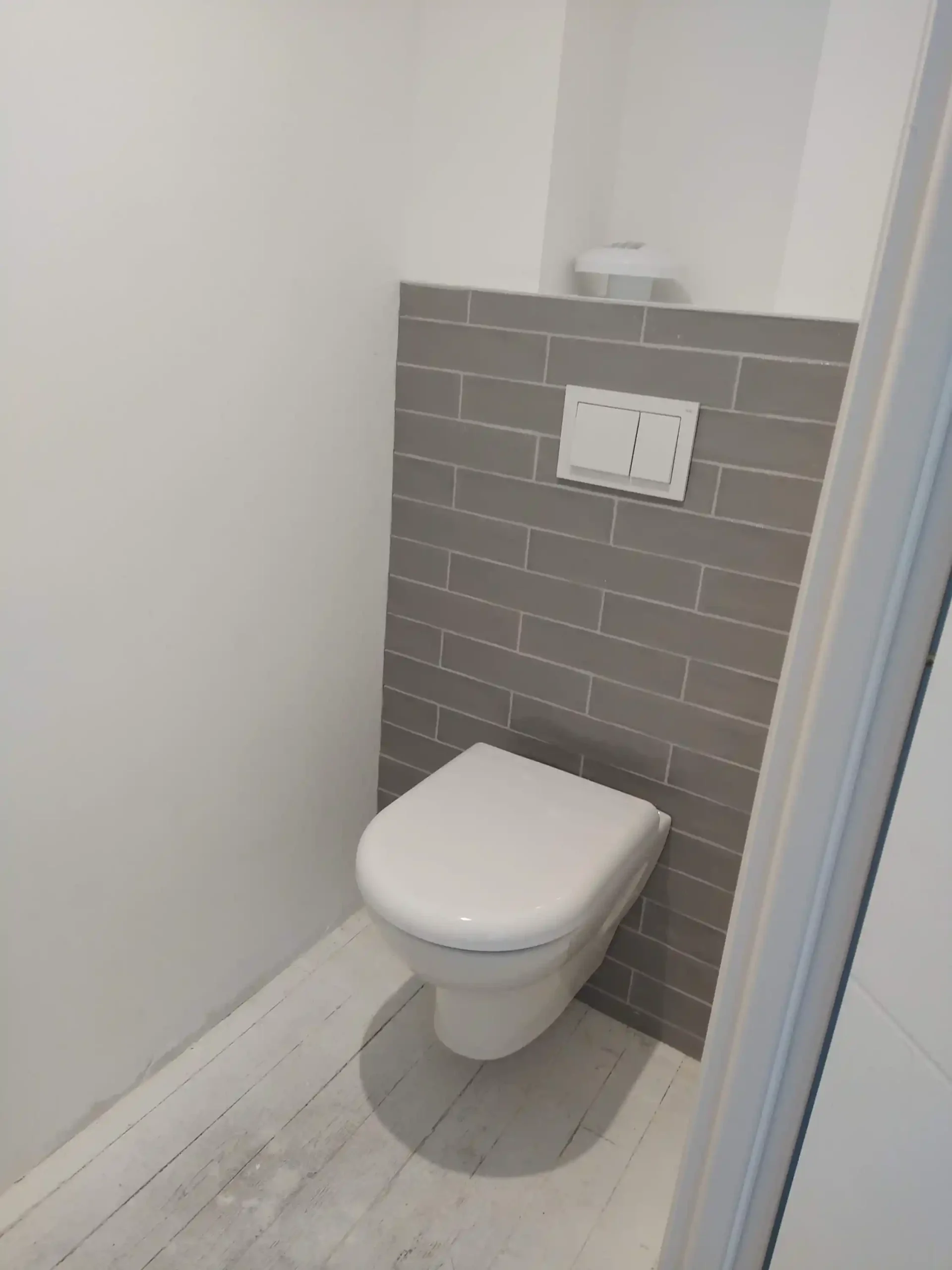 pose-wc-plomberie-franck-rouquette-gaillac
